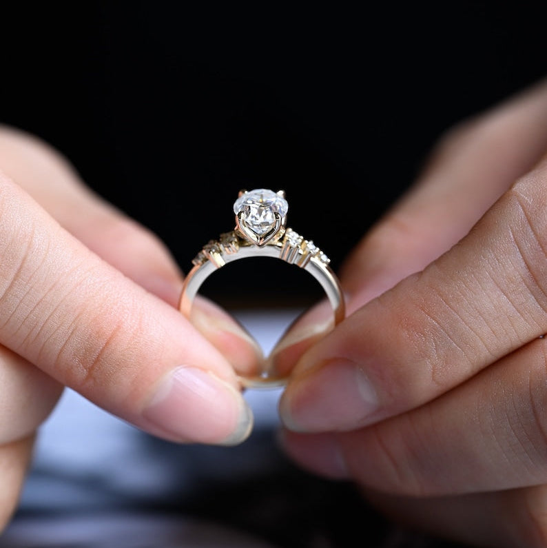 Stunning 1.0 - 2.0 CT Oval Moissanite Engagement Ring with Cluster Design 4
