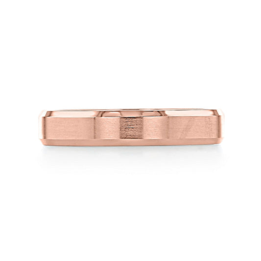 IC008