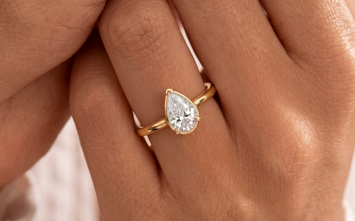 Pear Engagement Rings