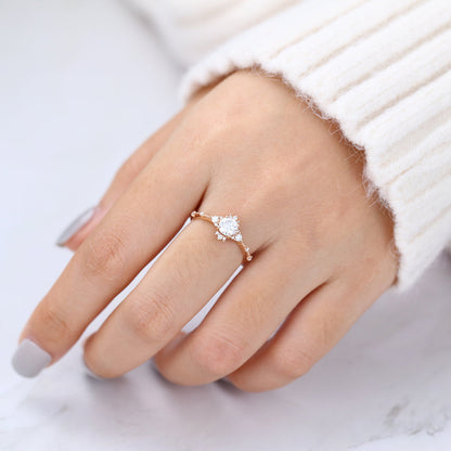0.41 CT Round Cluster Lab-Grown Diamond Engagement Ring