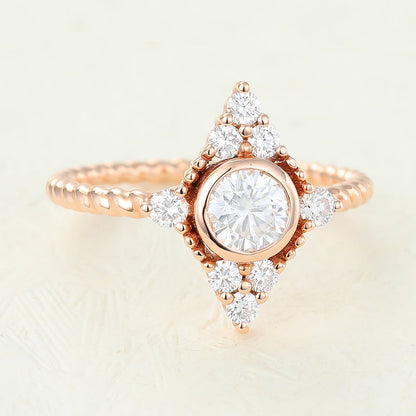 0.41 CT Round Cluster Lab-Grown Diamond Engagement Ring