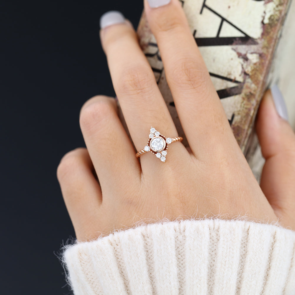 0.41 CT Round Cluster Lab-Grown Diamond Engagement Ring